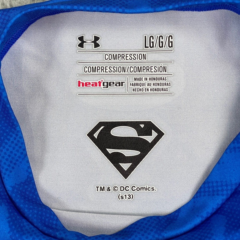 Under Armour Compression Shirt Mens L Blue Superman HeatGear Camo 1244399 - Flaw - Picture 3 of 12